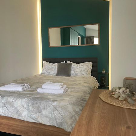 Lux Apartment 10M From Center 亚历山德鲁波利斯 外观 照片