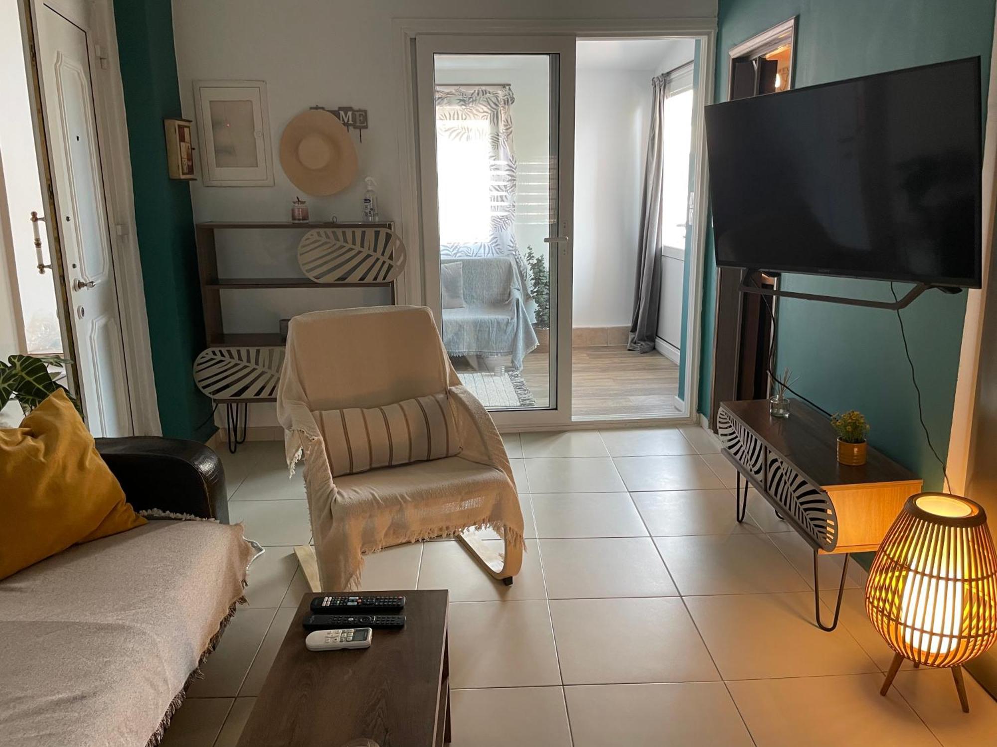 Lux Apartment 10M From Center 亚历山德鲁波利斯 外观 照片